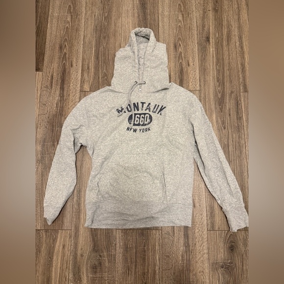 Champion Tops - Champion Unisex Size Medium Montauk Hoodie Gray Sweatshirt Pullover